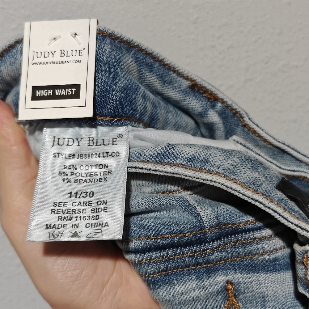 NWT Judy Blue Wide Leg Cargo Jeans Size 11 / 30 High Waisted Light Wash - Picture 8 of 9